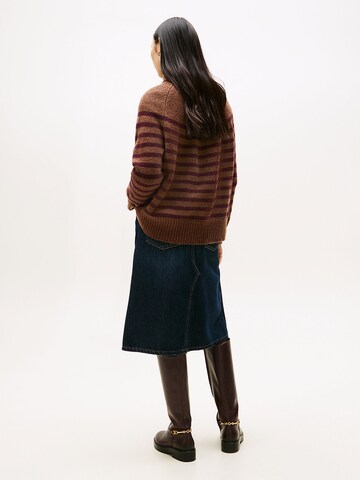 TOMMY HILFIGER Pullover in Braun