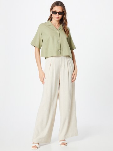 Gina Tricot Wide leg Pleat-Front Pants 'Junie' in Beige