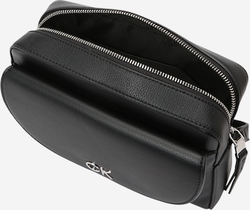 Calvin Klein Skuldertaske i sort