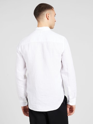 NN07 - Ajuste regular Camisa 'Arne' en blanco