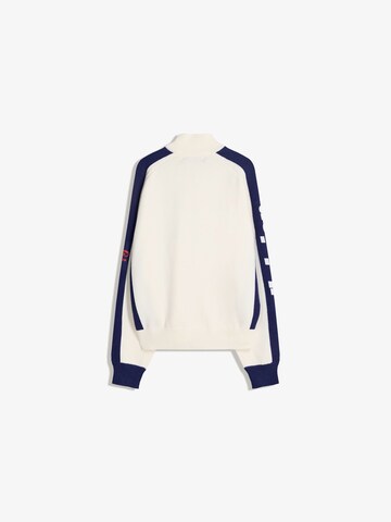 Bershka Pullover in Weiß