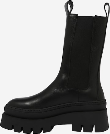 Copenhagen Chelsea Boots in Black