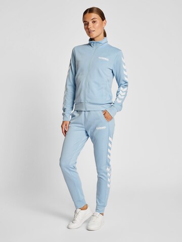 Effilé Pantalon de sport 'Legacy' Hummel en bleu