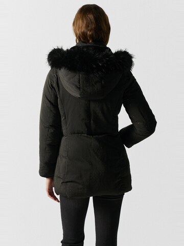 KOROSHI - Chaqueta de invierno en negro