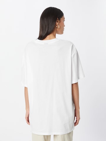 Gina Tricot - Camiseta 'Brandie' en blanco