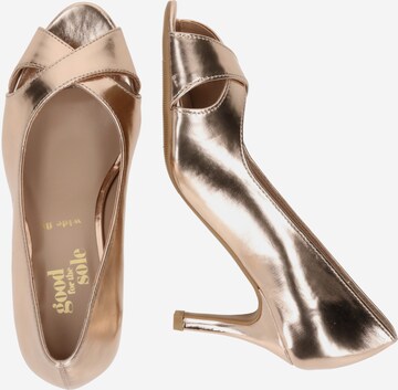 Dorothy Perkins Pumps in Gold