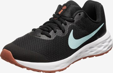 Chaussure de sport 'Revolution' NIKE en noir : devant