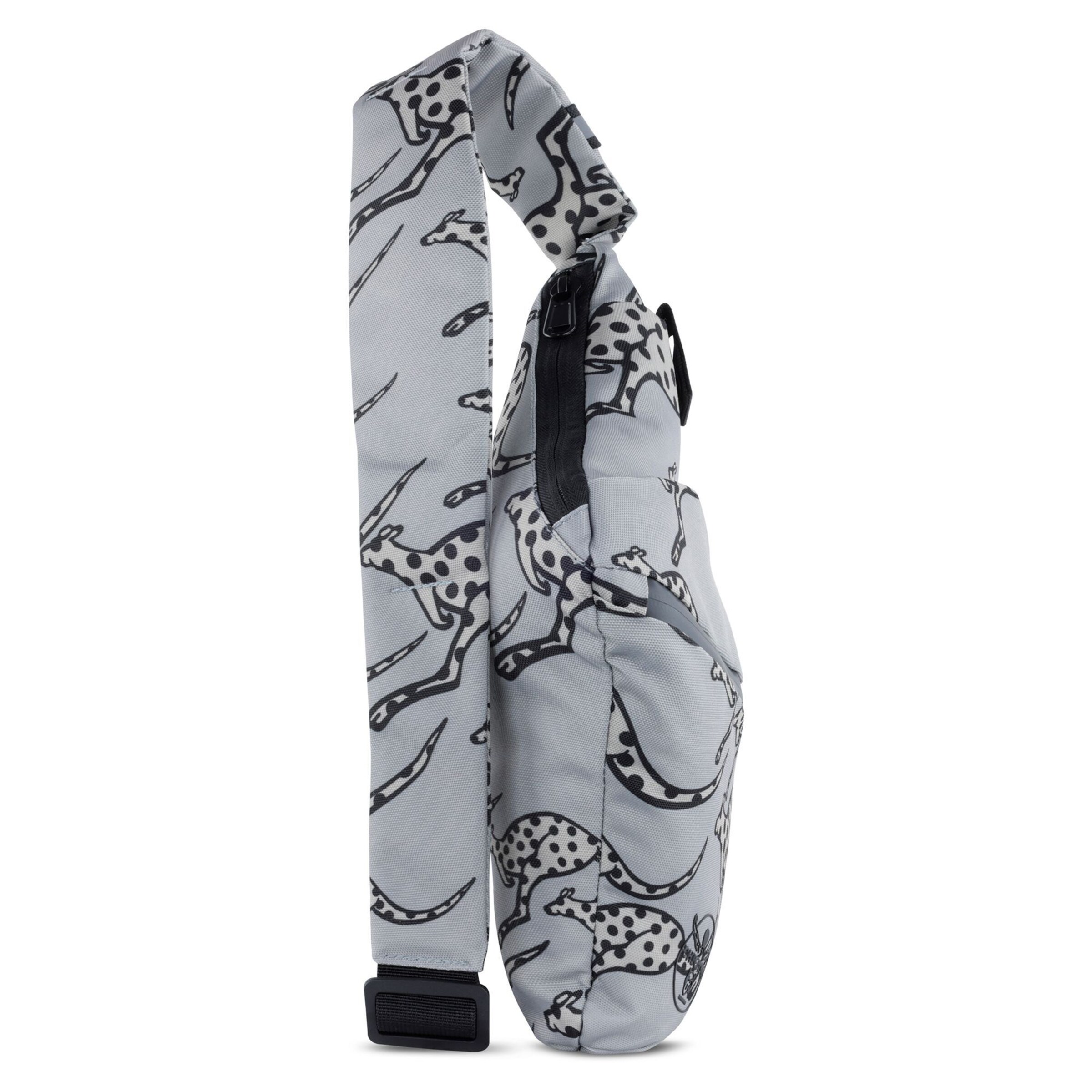 CHIEMSEE Schoudertas 'Jump N Fly' in Grijs