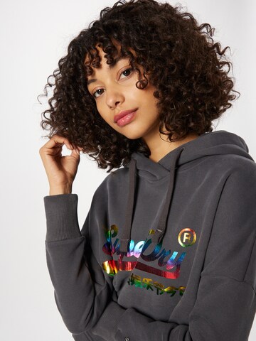 Superdry Sweatshirt i grå