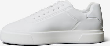 balta Calvin Klein Jeans Sportbačiai be auliuko: priekis