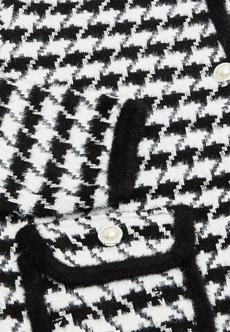 CARNEA Gebreid vest in Zwart