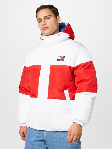 Tommy Jeans Winter Jacket in White: front