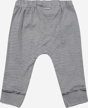 regular Pantaloni di Carter's in verde