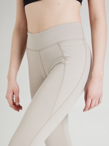 Regular Pantalon de sport 'LUX' Reebok en gris