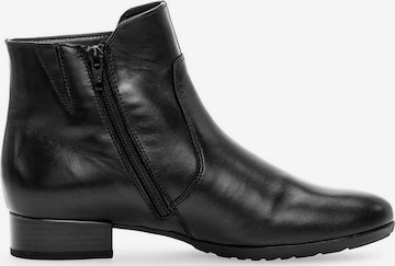 GABOR Ankle Boots in Black