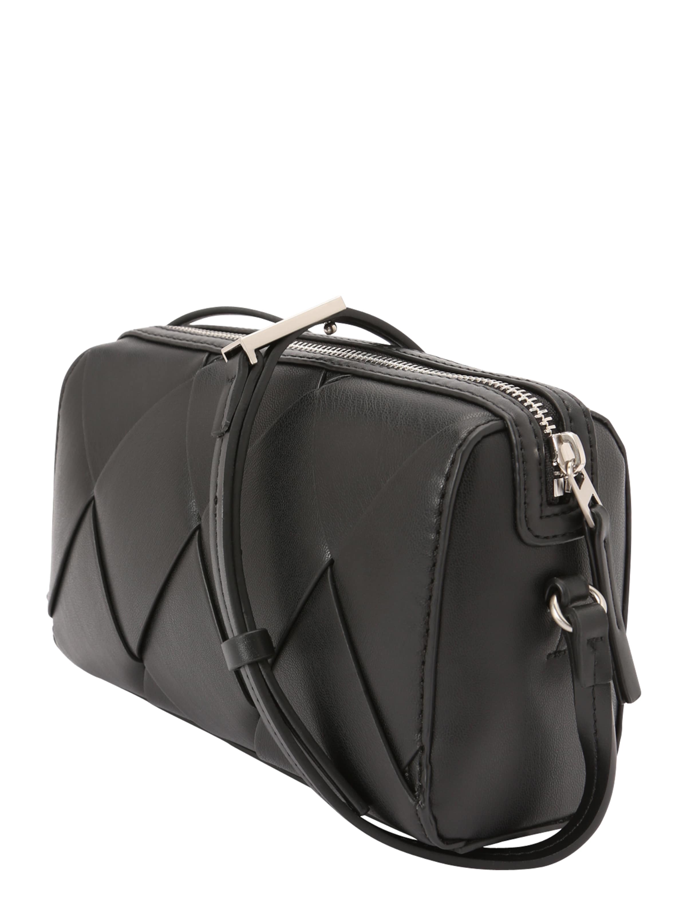 Calvin Klein Skuldertaske i sort