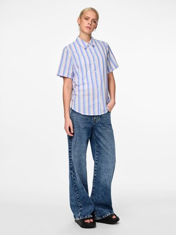 PIECES Blouse 'PCAitlyn' in Blauw