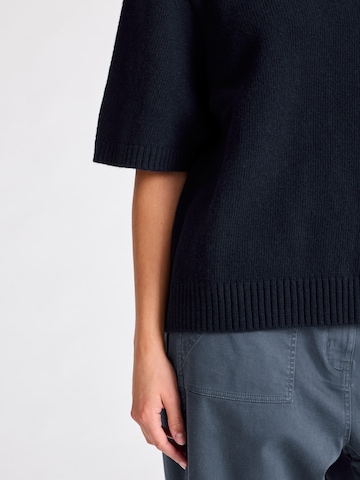 Gai+Lisva Sweater ' Tulle ' in Blau