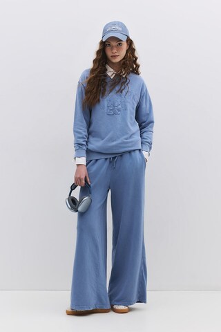 No Matter What Sweatshirt in Blau