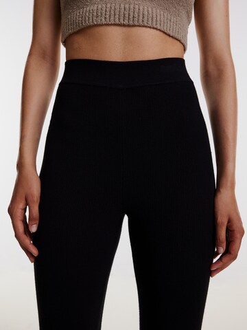 regular Leggings 'Xin' di EDITED in nero