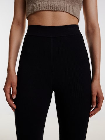 EDITED Regular Leggings 'Xin' in Schwarz