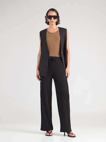 Hailys - Loosefit Pantalón 'Rh44ea' en negro