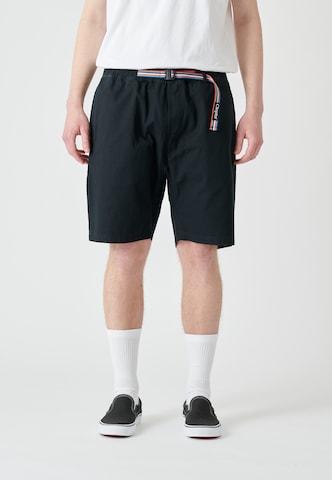Cleptomanicx Shorts in Schwarz: front