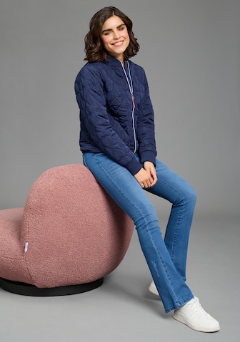 KangaROOS Between-Season Jacket in Blue