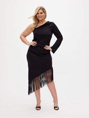 RYC by Angelina Kirsch Kleid in Schwarz