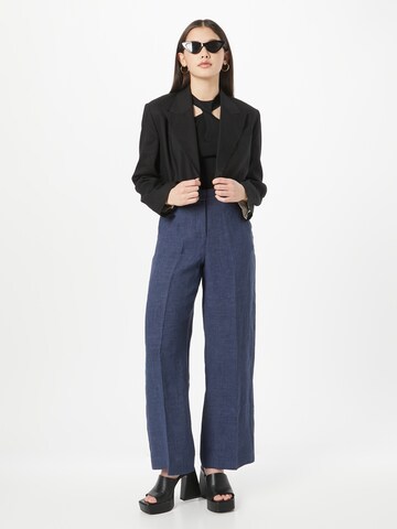 Weekend Max Mara Loose fit Pleated Pants in Blue