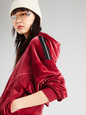 ELLESSE Sweatshirt 'Izzie' in Rood