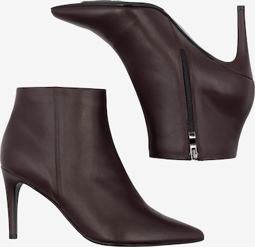 faina Ankle Boots in Braun