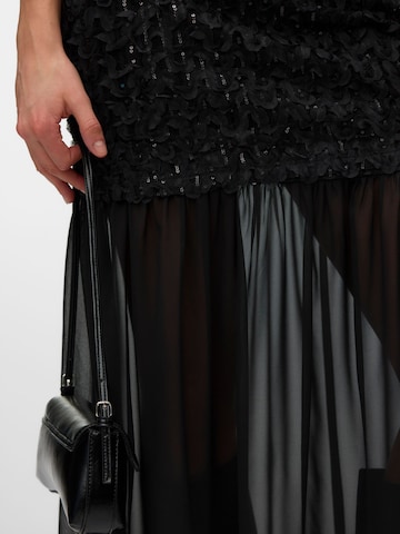 VERO MODA Kleid 'VMSarah' in Schwarz