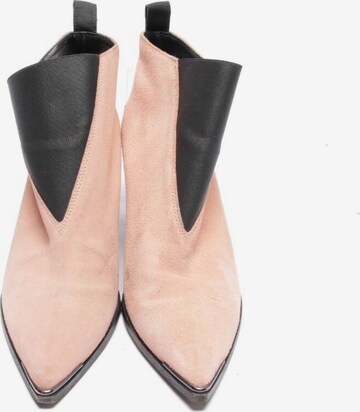 Acne Dress Boots in 38 in Pink