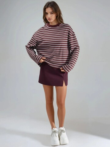 Busem - Camisa 'T-Shirts' em vermelho