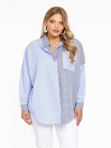 Yoek Blouse in Blauw: voorkant