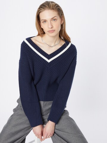 Pull-over Abercrombie & Fitch en bleu : devant