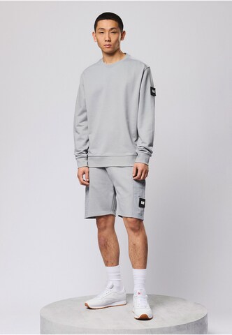 Weekend Offender Regular Broek in Grijs