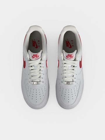 Nike Sportswear - Sapatilhas baixas 'Air Force 1 '07' em branco