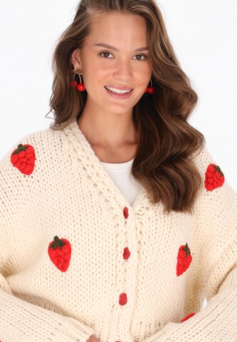 Cardigan 'Young Fashion' MYMO en blanc