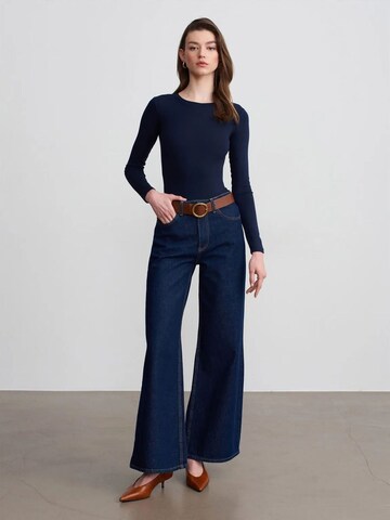 Dilvin Shirt Bodysuit in Blue