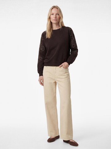 Koton Sweatshirt in Bruin: voorkant