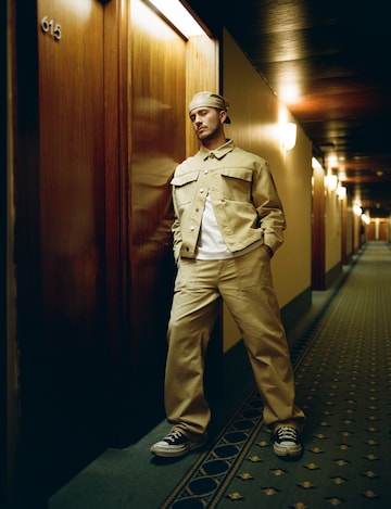 regular Pantaloni di ABOUT YOU x Louis Darcis in beige: frontale