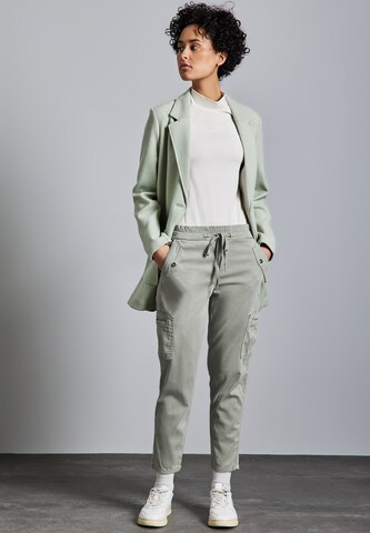 STREET ONE Regular Cargo Hose in Grün