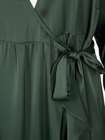 Zizzi Φόρεμα 'NILLE' σε πράσινο