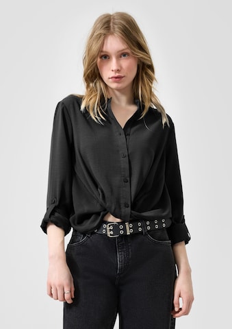QS Blouse in Zwart: voorkant