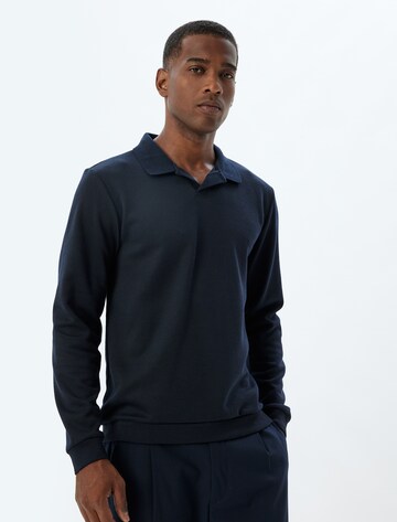 Koton Sweater in Blue: front