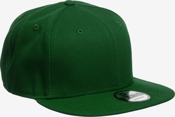 NEW ERA Cap in Green: front