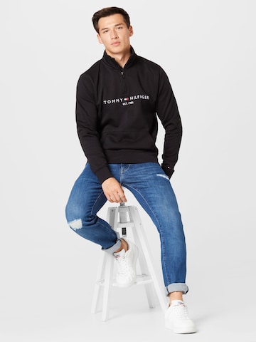 TOMMY HILFIGER Sweatshirt in Schwarz