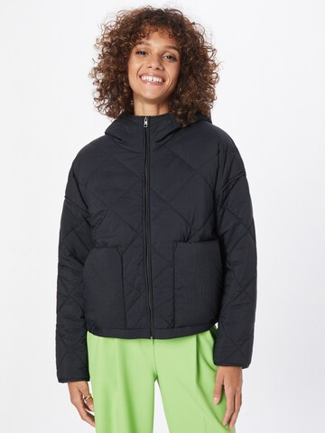 ESPRIT Between-Season Jacket in Black: front